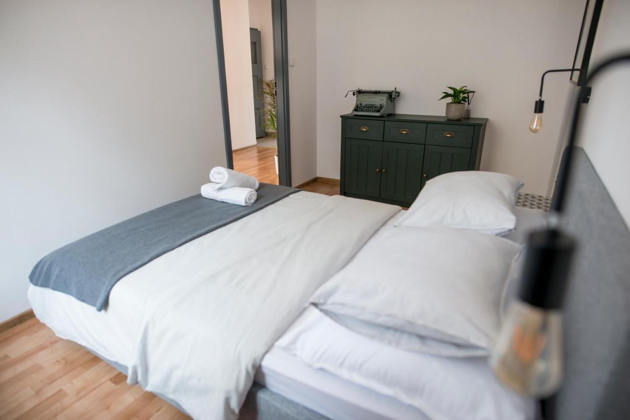 Apartamenty Centrum Biskupiec بيسكوبييت المظهر الخارجي الصورة