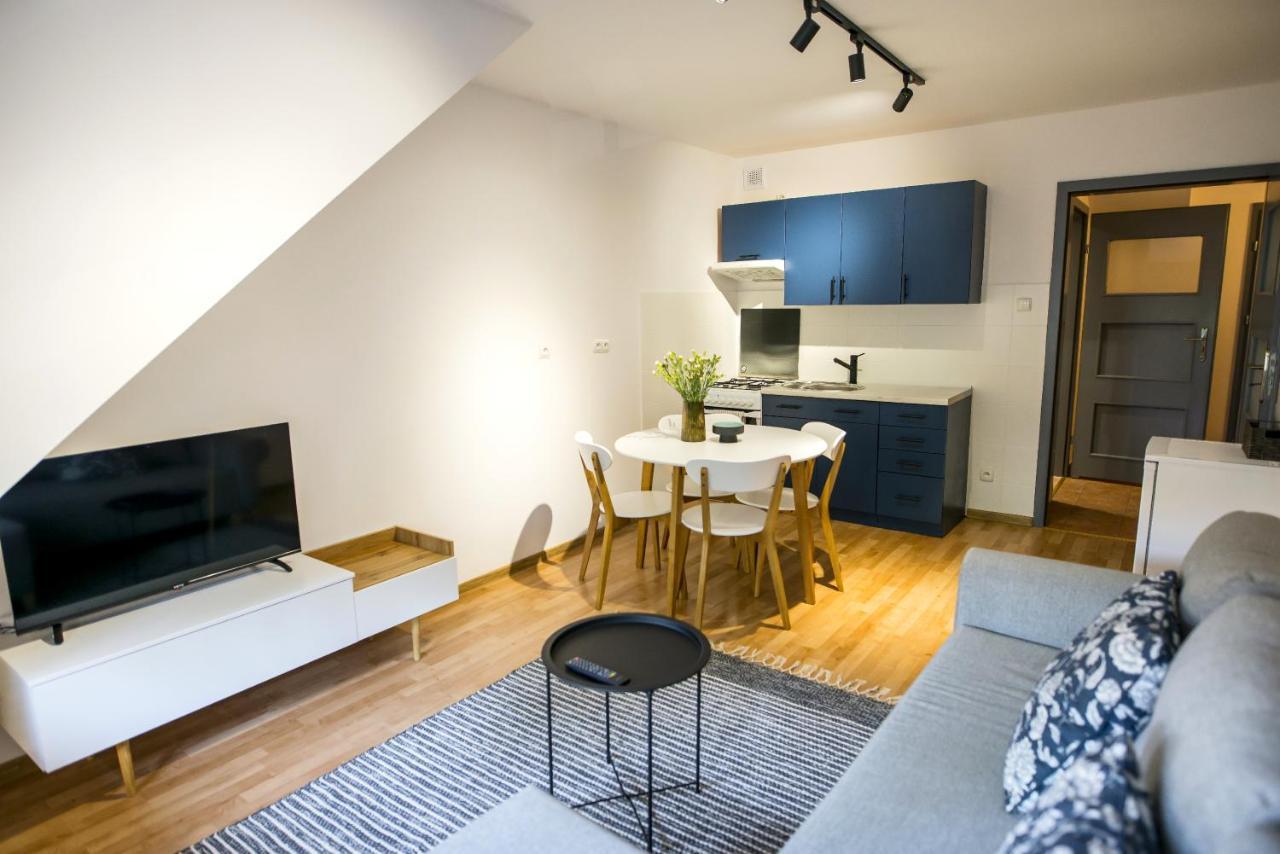 Apartamenty Centrum Biskupiec بيسكوبييت المظهر الخارجي الصورة